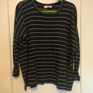 Carly Jean Los Angeles Evelyn tunic